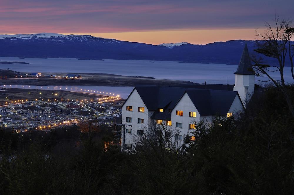 Las Hayas Ushuaia Resort מראה חיצוני תמונה