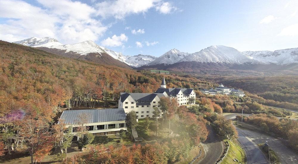 Las Hayas Ushuaia Resort מראה חיצוני תמונה