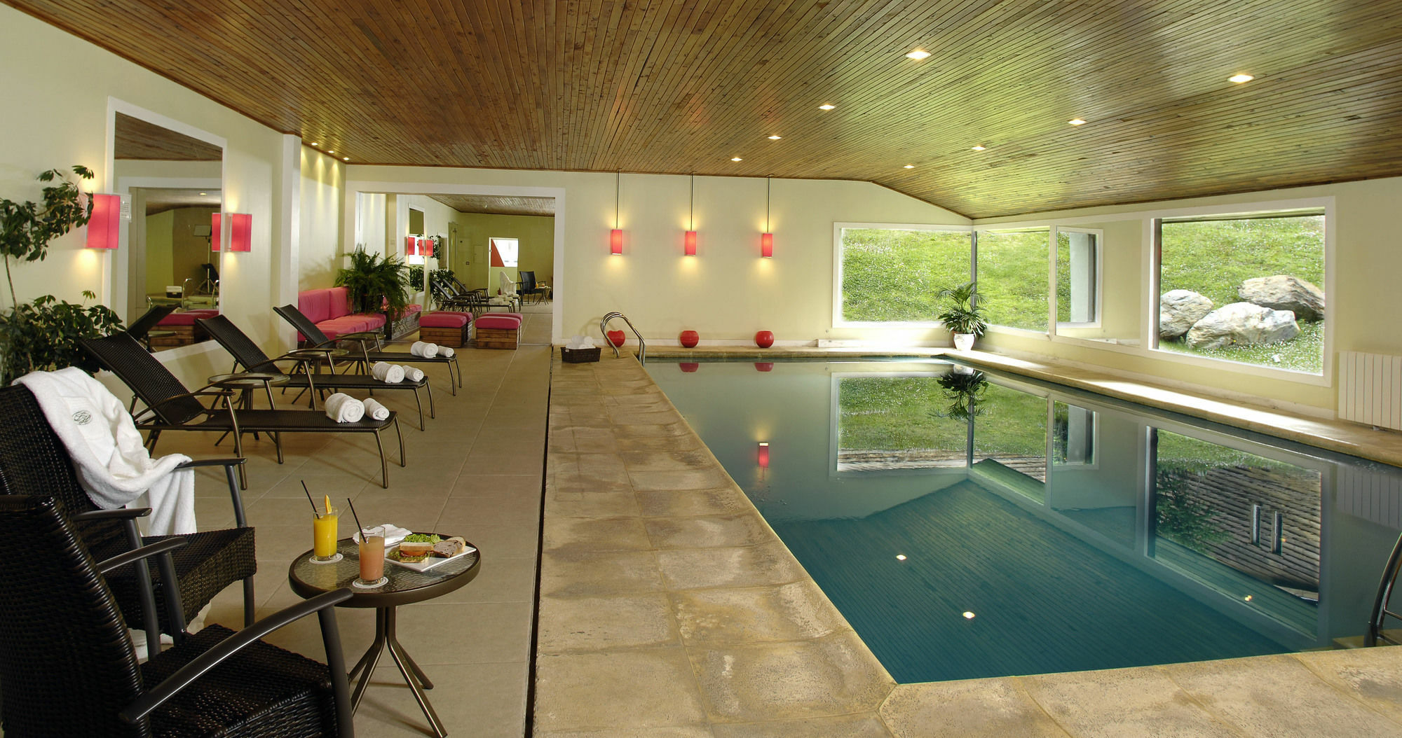 Las Hayas Ushuaia Resort מראה חיצוני תמונה